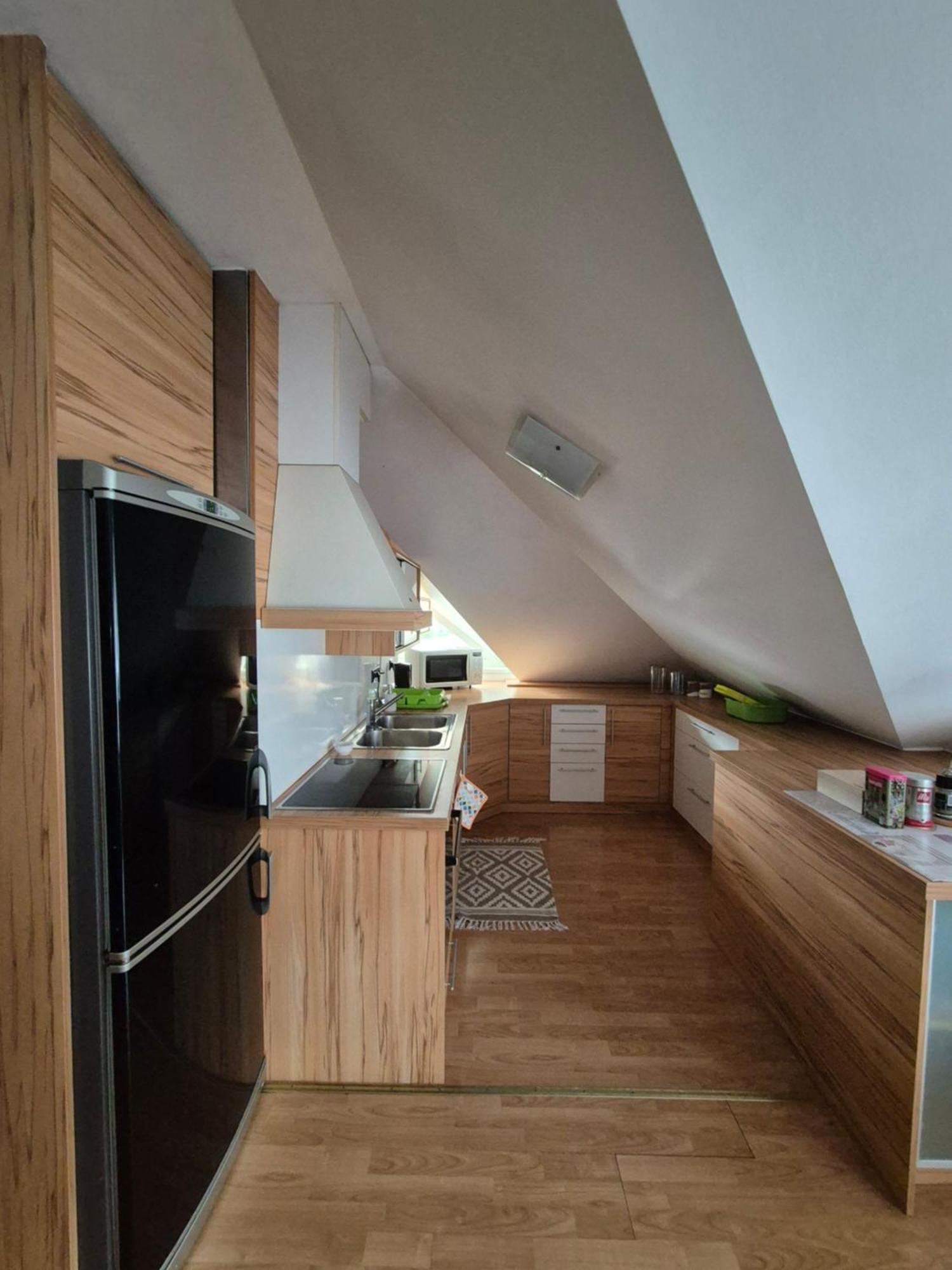 Oddih V Mirnem In Zelenem Okolju Apartment Skofljica Bagian luar foto